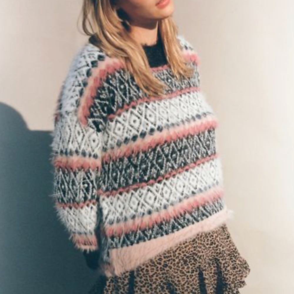 Urban Outfitters Garnet Fair Isle boxy fluffy sweater NWT